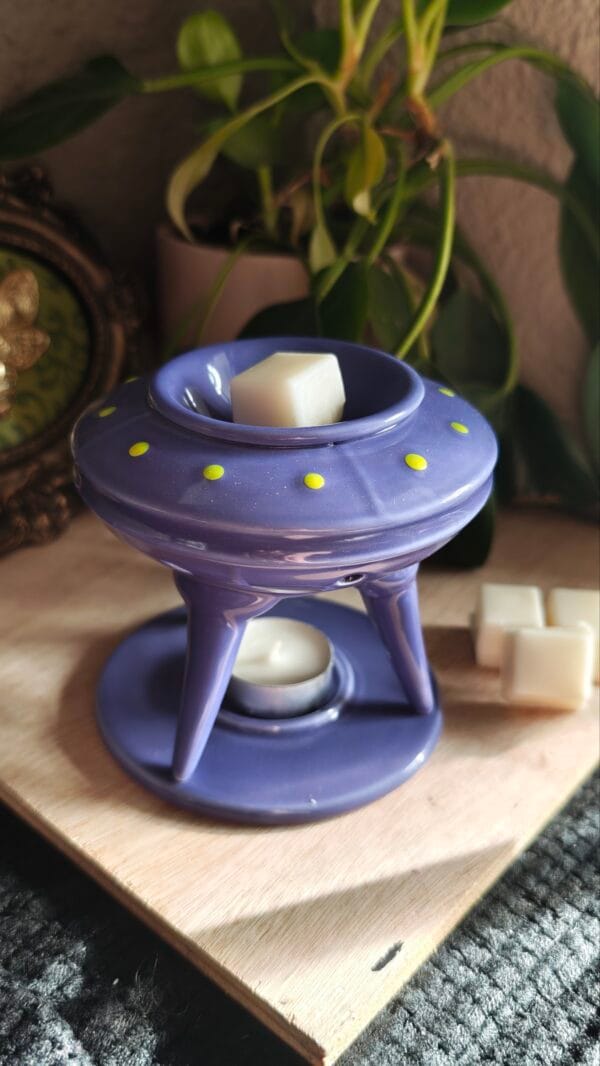 Quemador de Esencias OVNI "Abducción Aromática" – Kit Galáctico Completo