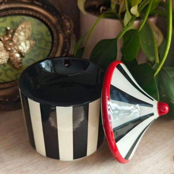 Pack Ritual "Freak Show": Quemador Carpa Circo Gótico + Wax Melt Dulce de Feria