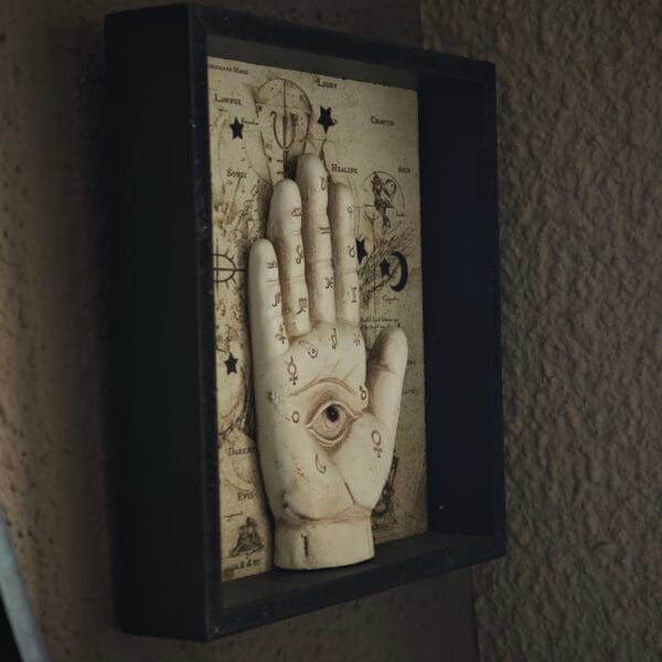 IMG_20260506_191001 Cuadro de Pared "Palmistry Companion" – Arte Esotérico de Quiromancia con Marco Negro