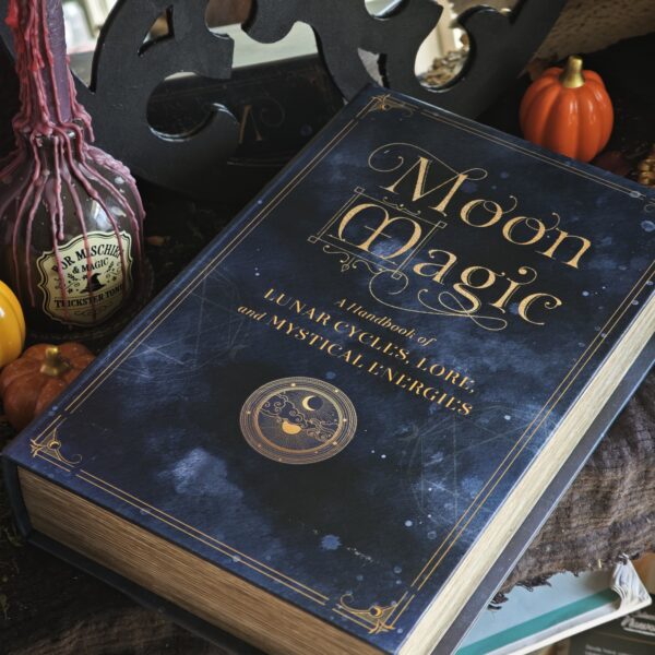MOON MAGIC – Caja Regalo Gótica con Velas y Aromas