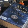 MOON MAGIC – Caja Regalo Gótica con Velas y Aromas