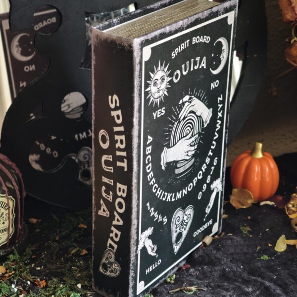 SPIRIT BOARD – Caja Regalo Gótica con Velas y Accesorios